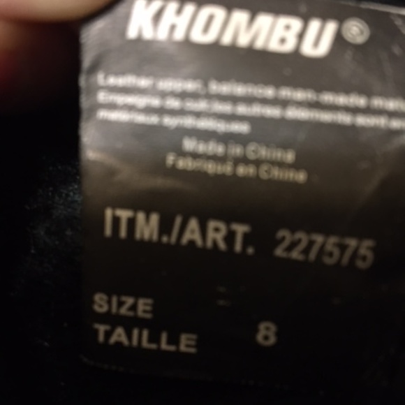 Almost new Khombu faux-fur lined winter boots - Picture 9 of 11